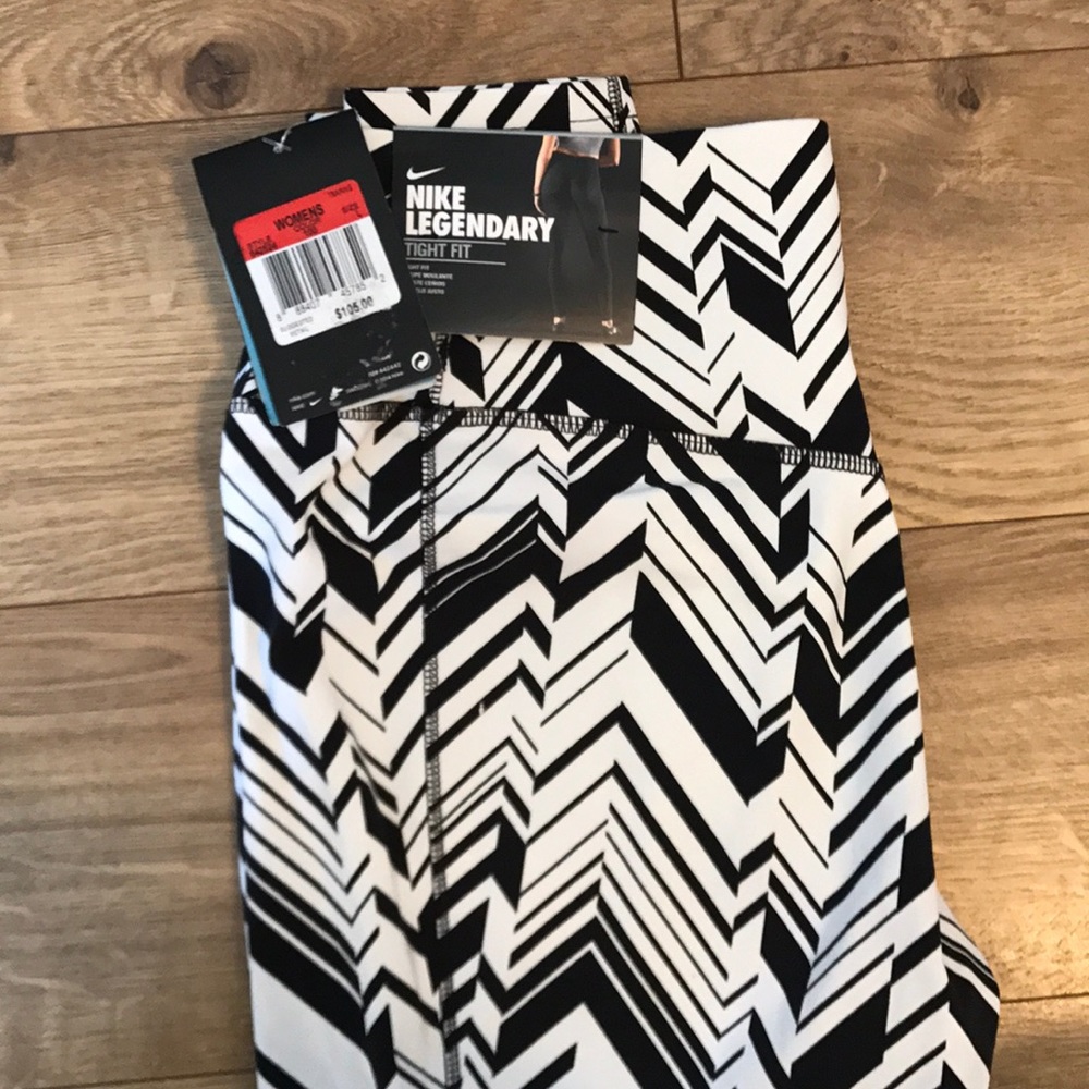 Nike women's legendary tight fit pants large